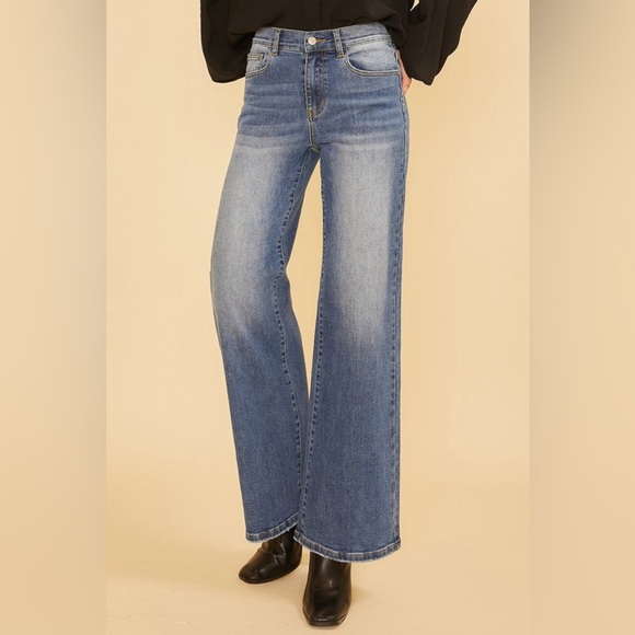 Stretch High Rise Wide Leg Denim Jeans - Picture 1 of 4